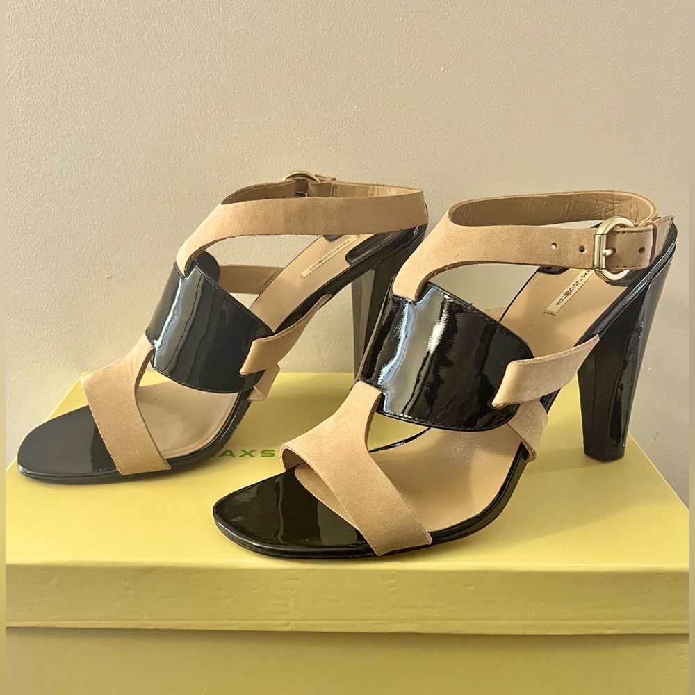 Max Studio Estella Sandals Size 8